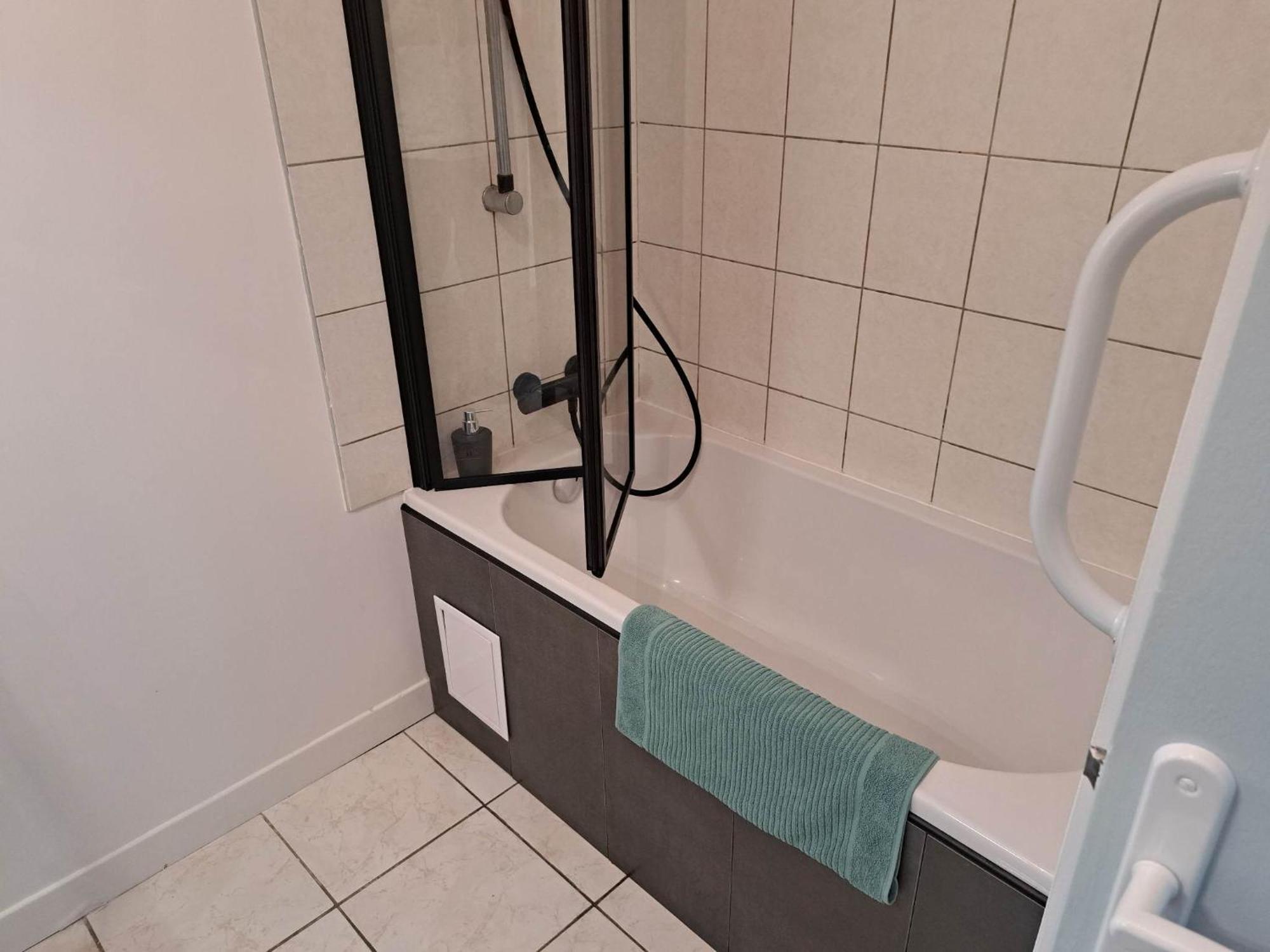 Appartements Lannion Proche Centre, Cotes De Granit Rose 객실 사진